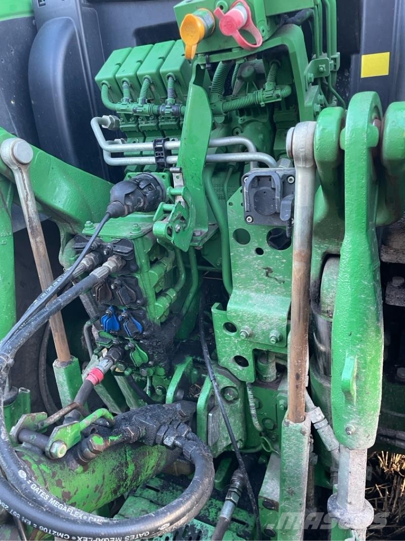 John Deere 6145R Traktorer