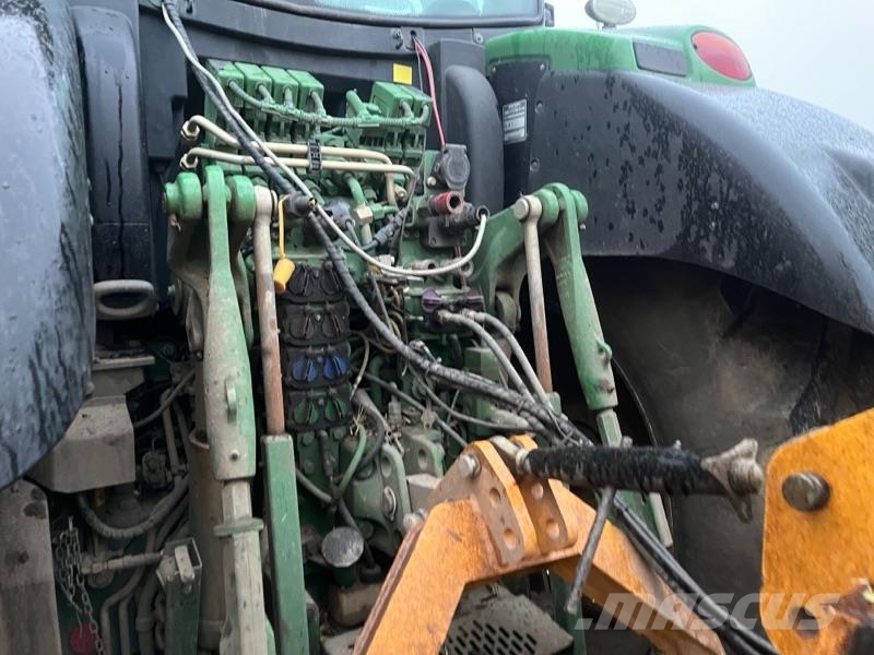 John Deere 6195R Traktori