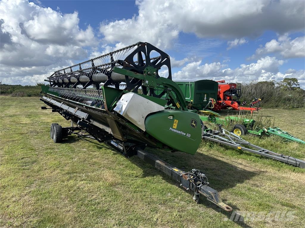 John Deere 635PF Θεριζοαλωνιστικές μηχανές