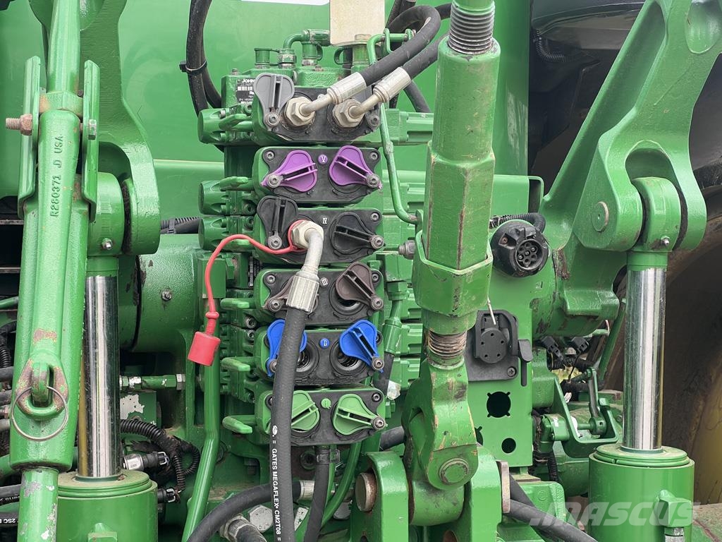 John Deere 8370RT Traktorid