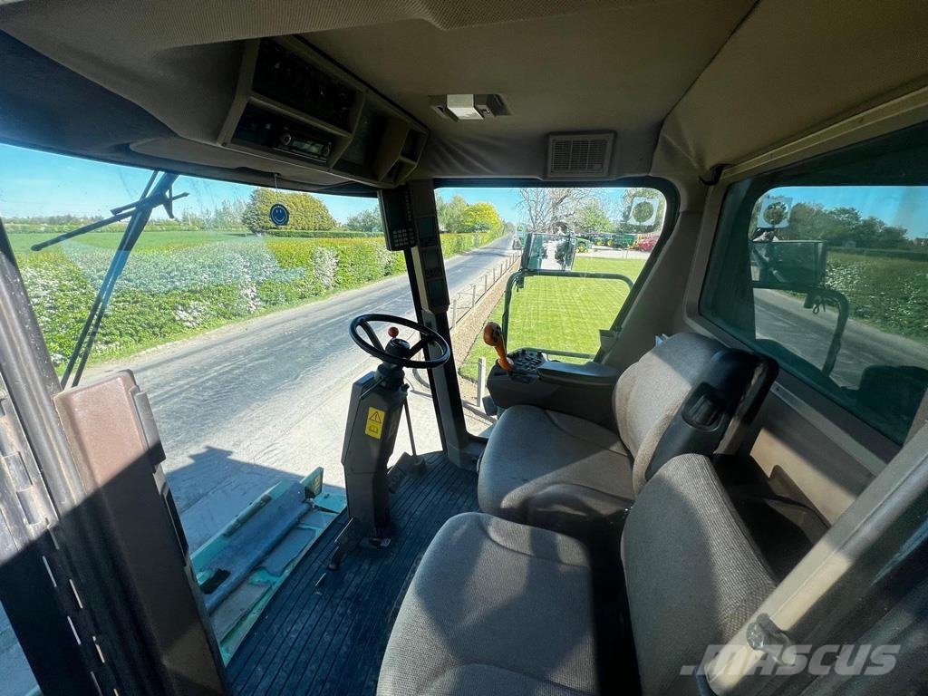 John Deere 9780 CTS Derliaus nuėmimo kombainai