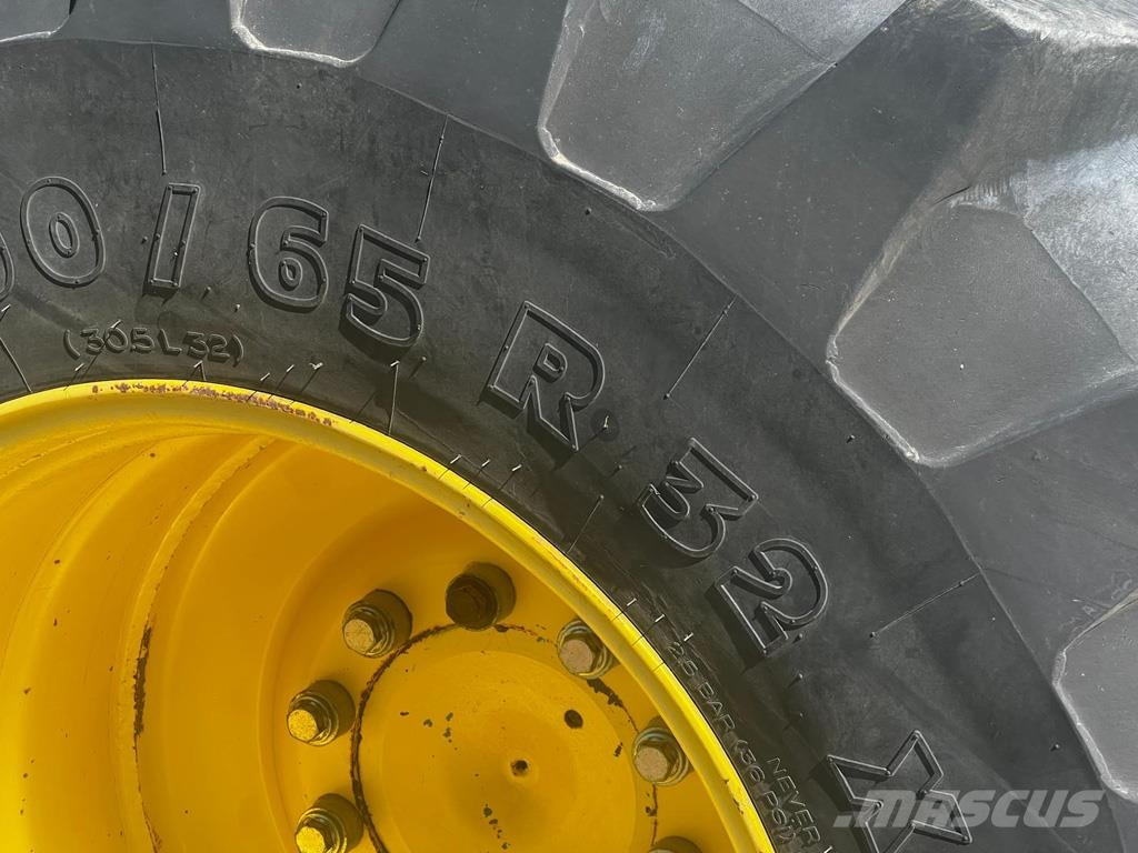 John Deere 9780 CTS Derliaus nuėmimo kombainai