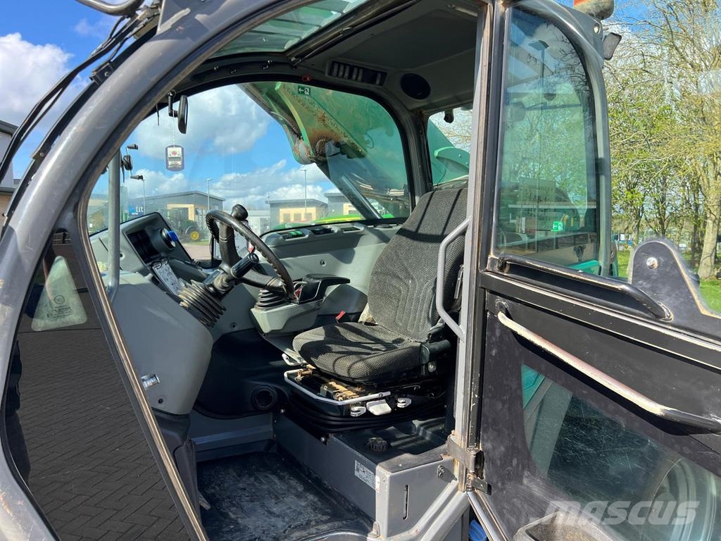 Kramer KT457 معدات مناولة لأغراض الزراعة