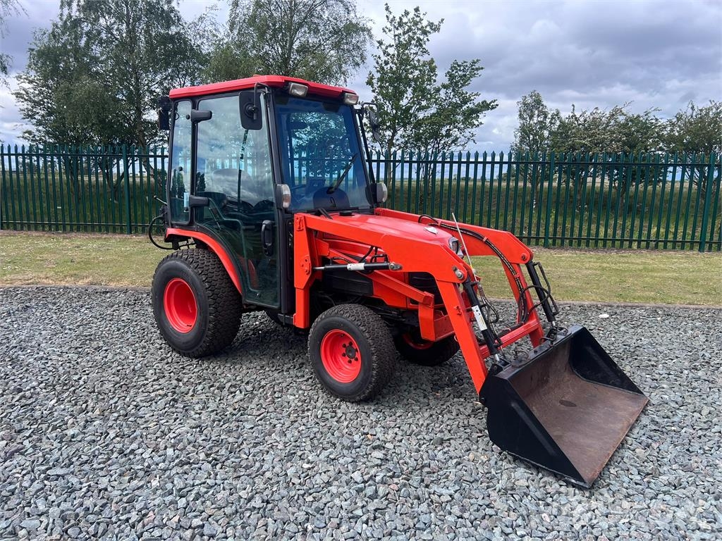 Kubota B2530 Tractores compactos