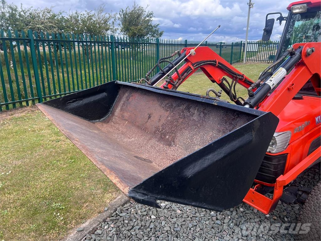 Kubota B2530 Tractores compactos