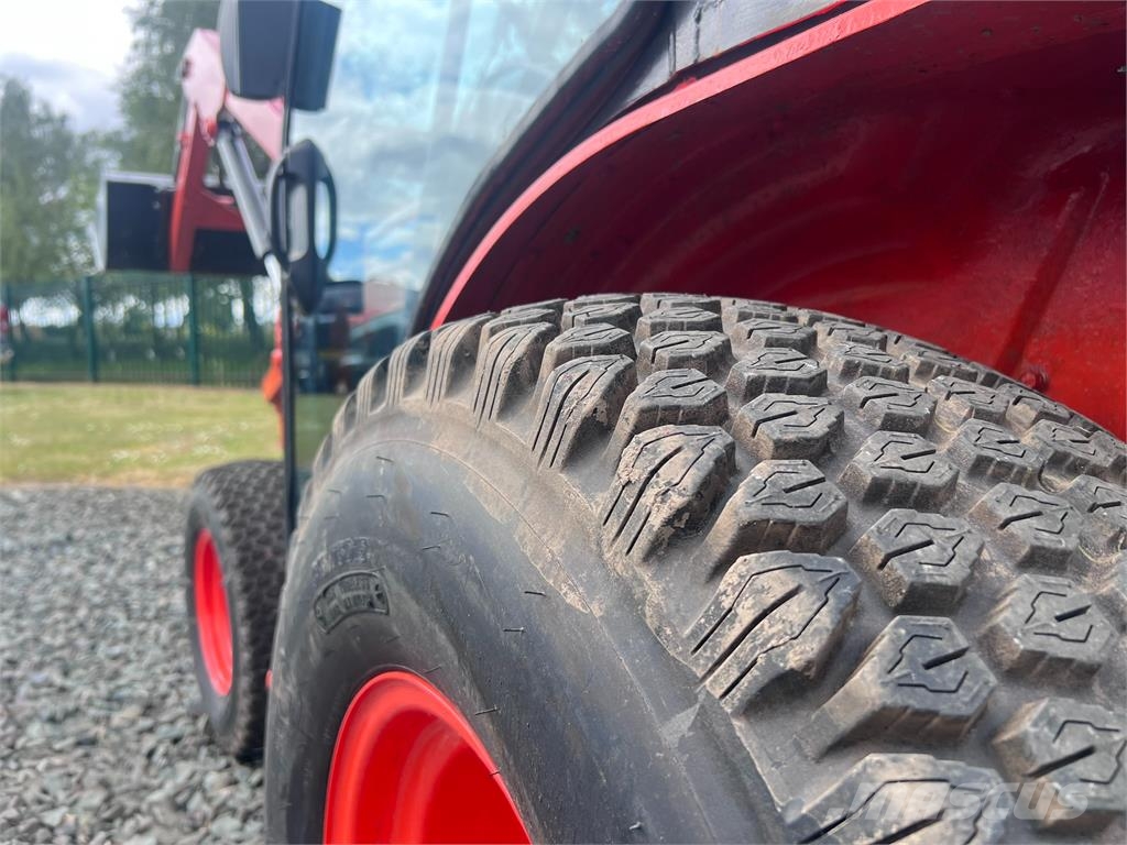 Kubota B2530 Tractores compactos