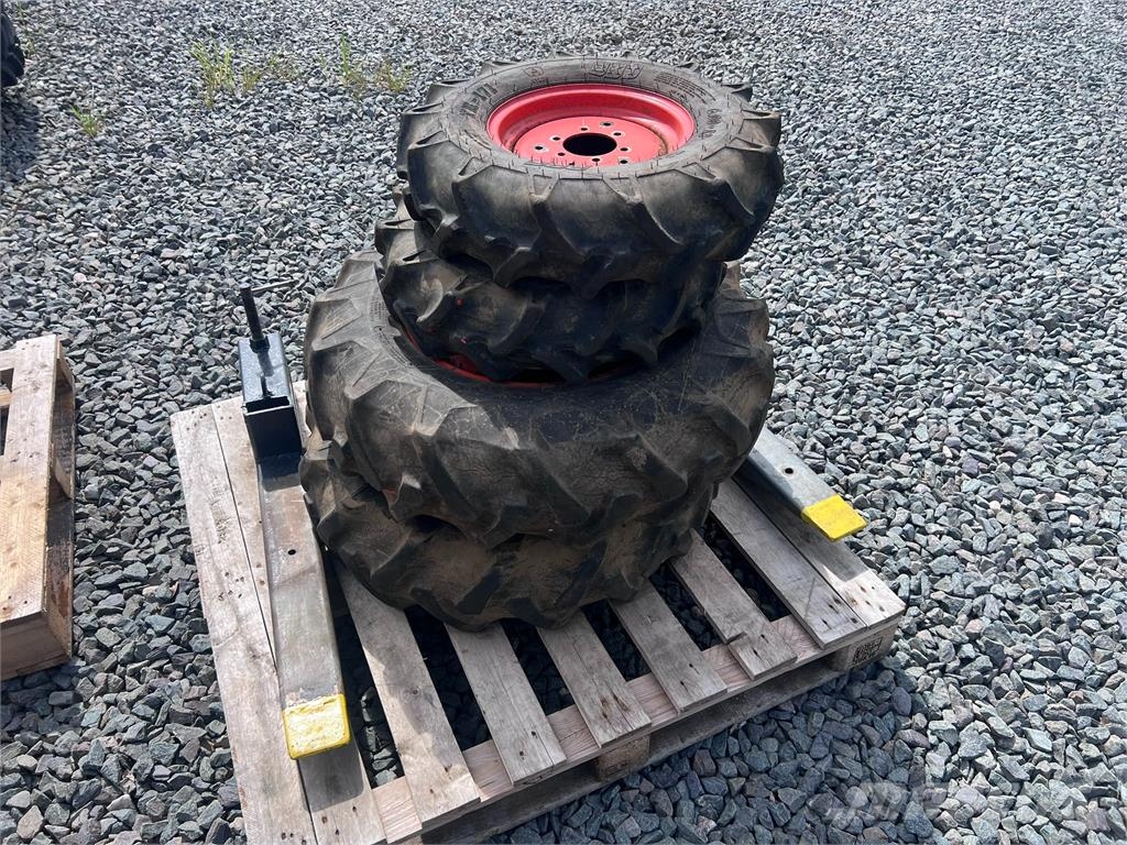 Kubota B2530 Tractores compactos