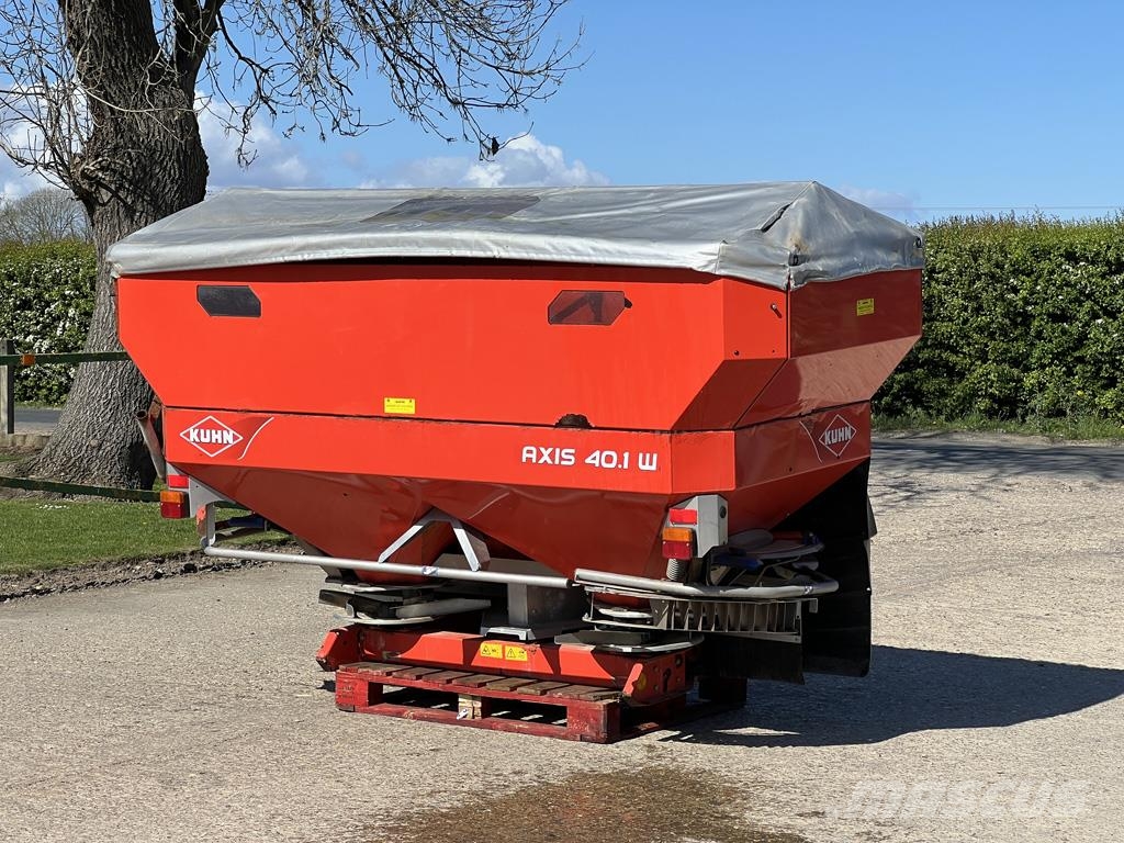 Kuhn AXIS 40.1W Διαστρωτήρες ανοργάνων