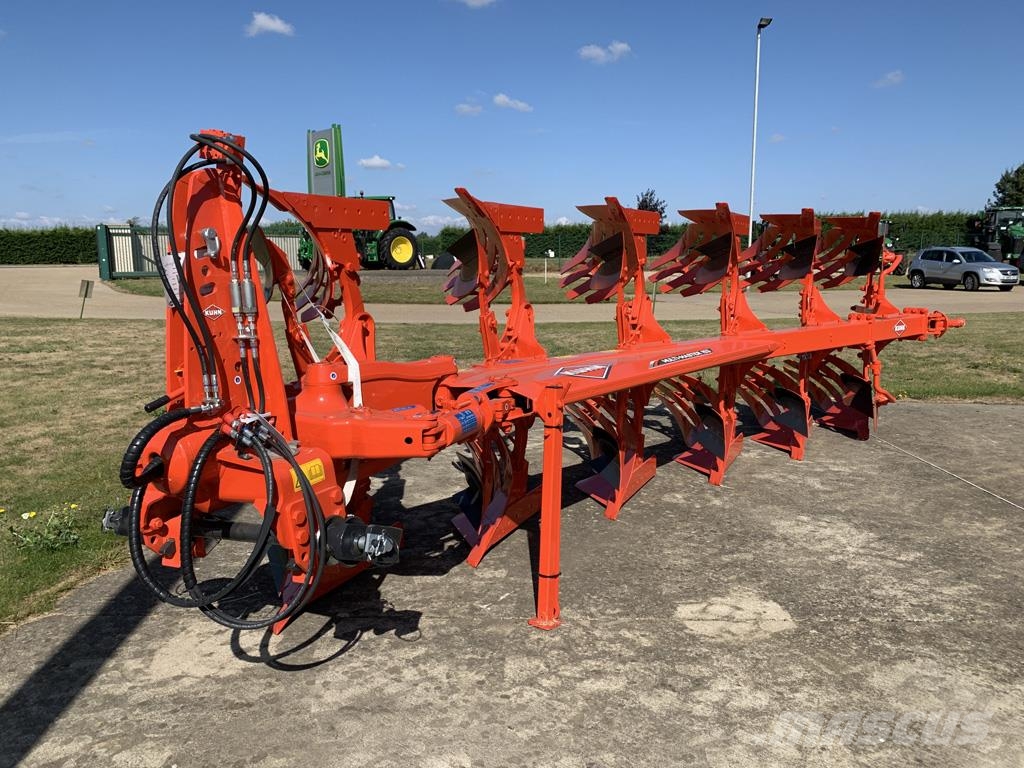 Kuhn MM153 Charruas reversíveis