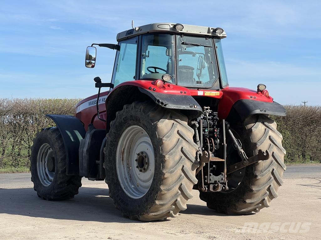 Massey Ferguson 7495 الجرارات