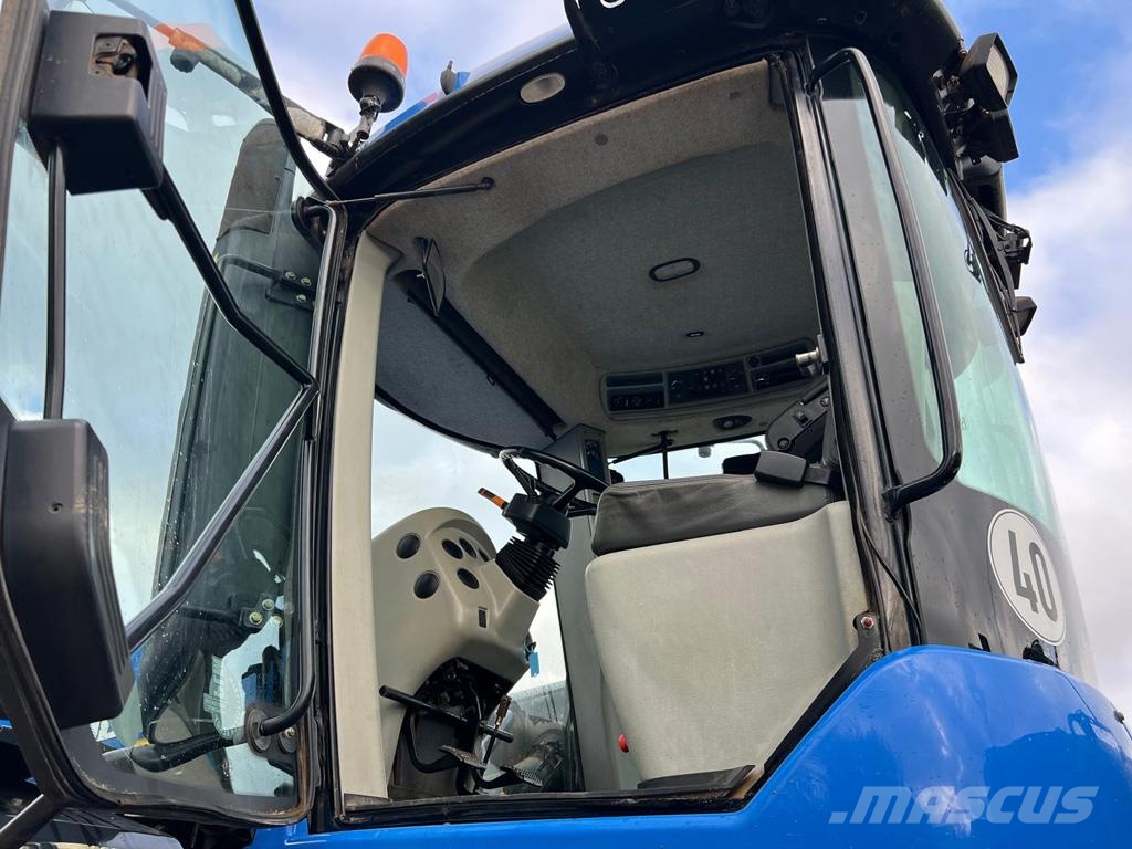 New Holland T9.560 Трактори