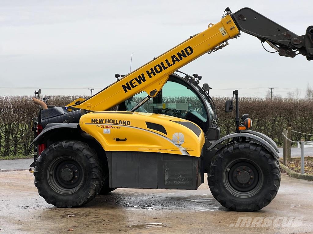 New Holland TH7.42 ELITE Телескопични товарачи за селското стопанство
