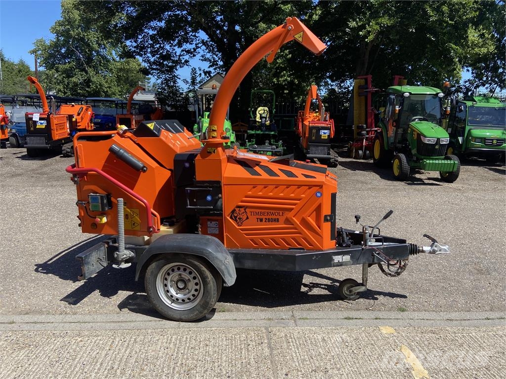 Timberwolf TW 280 HBH Houtversnipperaars