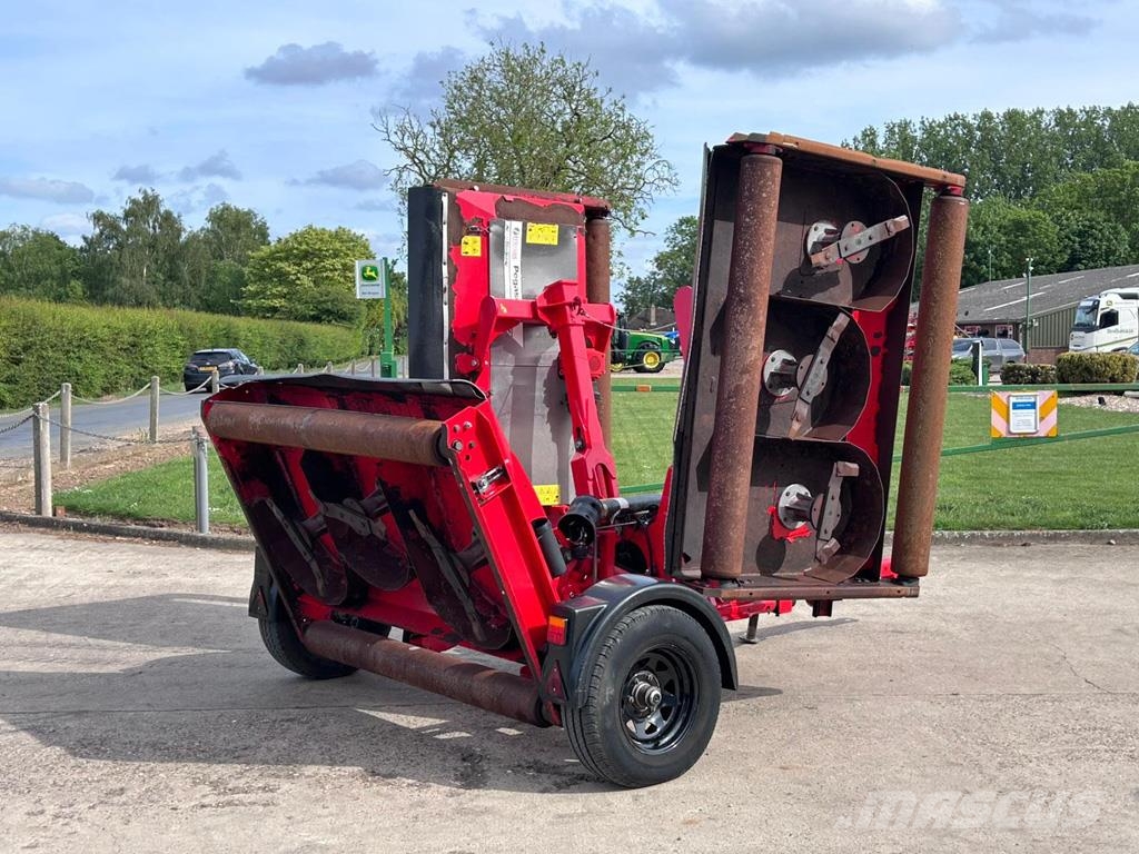 Trimax PEGASUS ماكينات زراعية - غير ذلك
