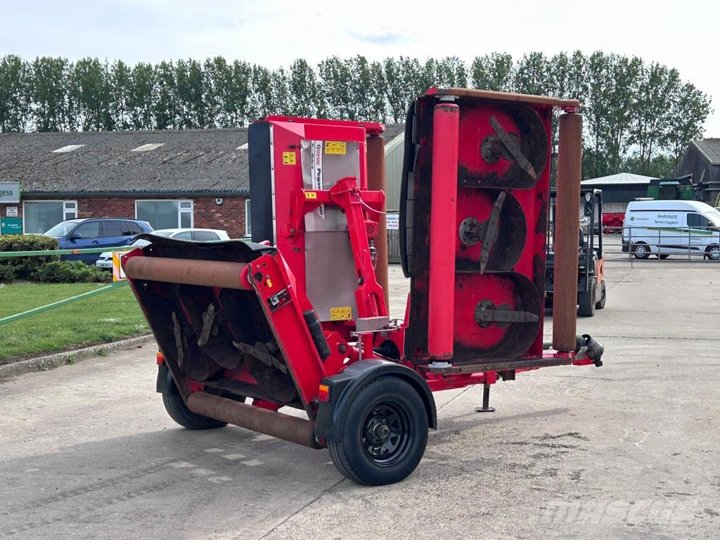 Trimax PEGASUS Farm machinery