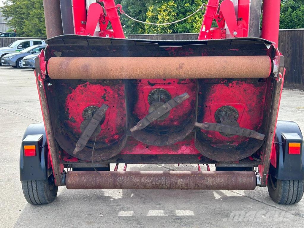 Trimax PEGASUS Farm machinery