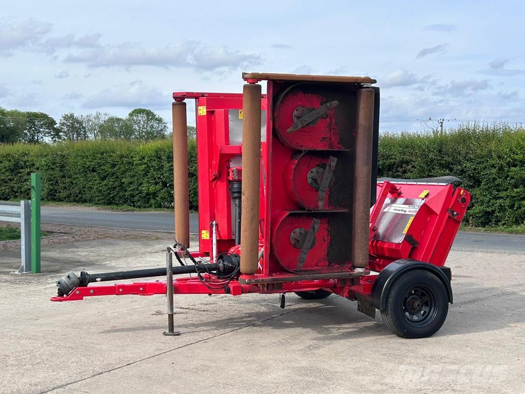 Trimax PEGASUS Farm machinery