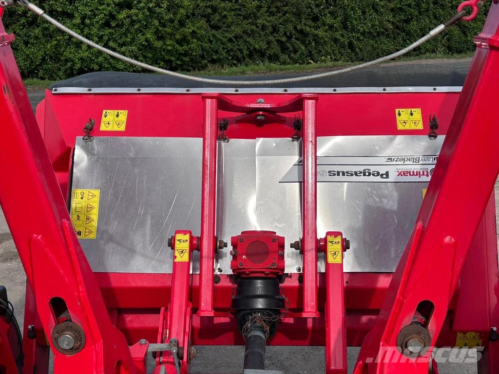 Trimax PEGASUS Farm machinery