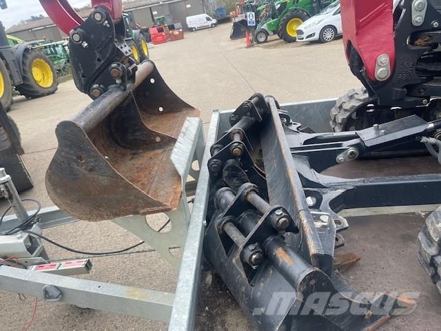 Yanmar SV17VT حفارات وسط 7 طن - 12 طن
