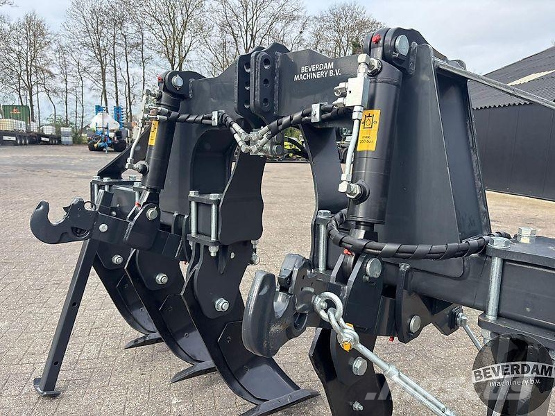 AgroLand TPC 300 diepwoeler met hef Charrue réversible