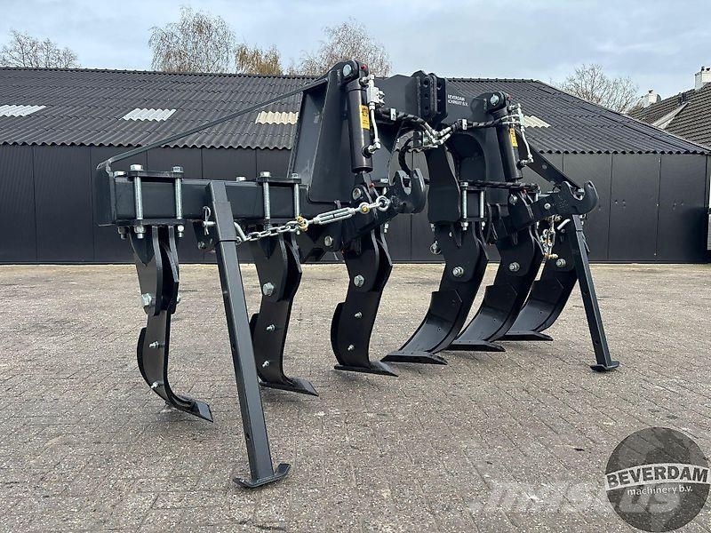 AgroLand TPC 300 diepwoeler met hef Charrue réversible