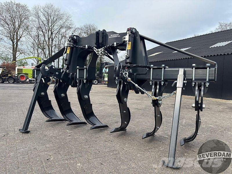 AgroLand TPC 300 diepwoeler met hef Charrue réversible