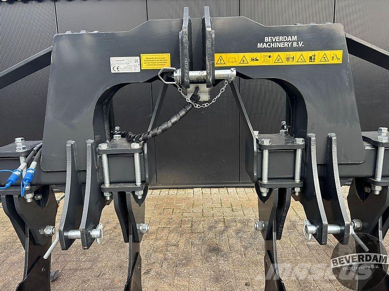 AgroLand TPC 300 diepwoeler met hef Charrue réversible