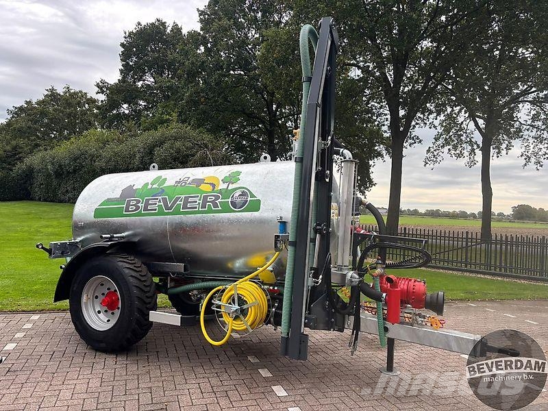 Beverdam watertank Farm machinery