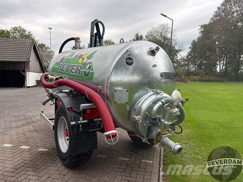 Beverdam watertank Farm machinery