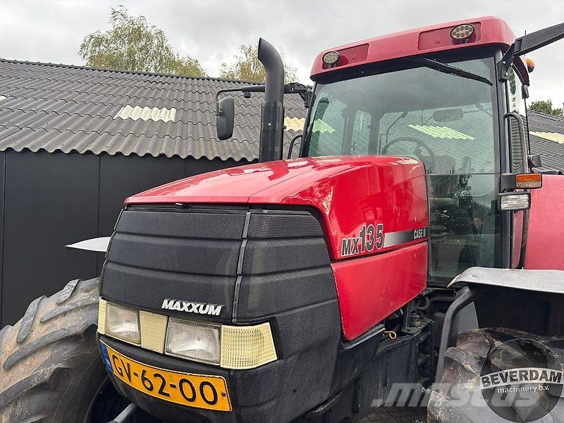 Case IH Maxxum MX 135 Traktorid
