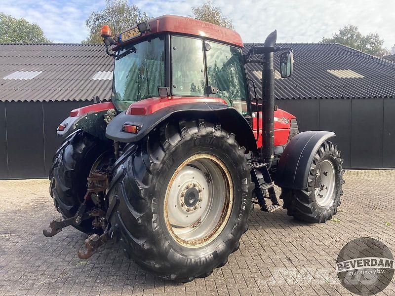 Case IH Maxxum MX 135 الجرارات