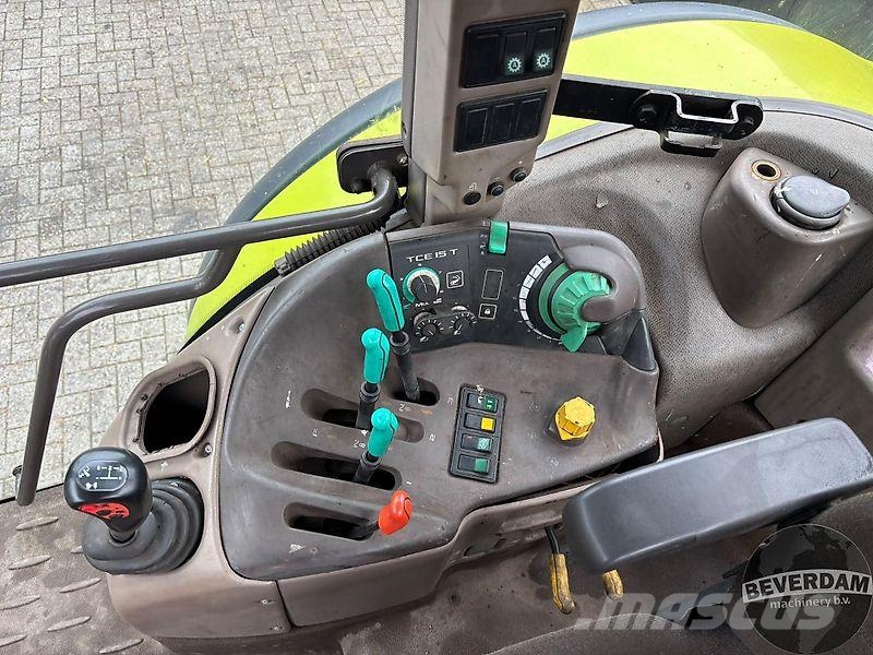 CLAAS Ares 836 RZ Traktoren