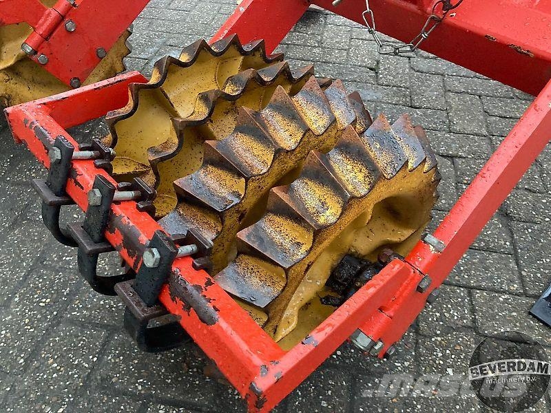Evers Graslandwoeler WBG 3-270 Obračalni plugi