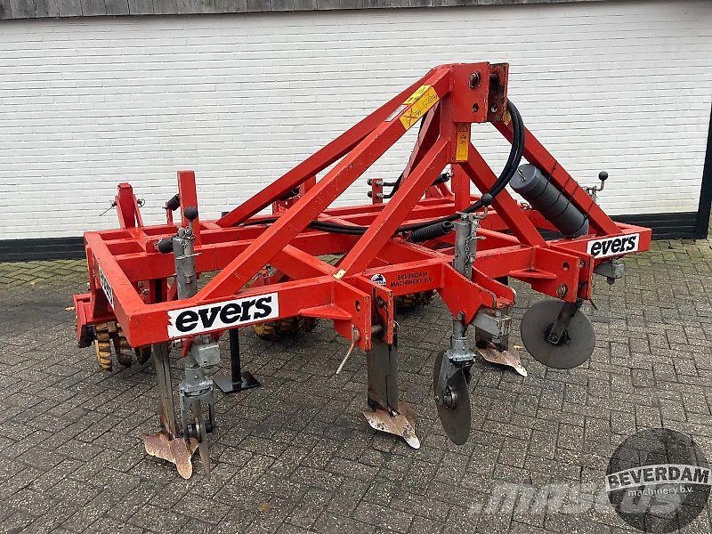 Evers Graslandwoeler WBG 3-270 Obračalni plugi