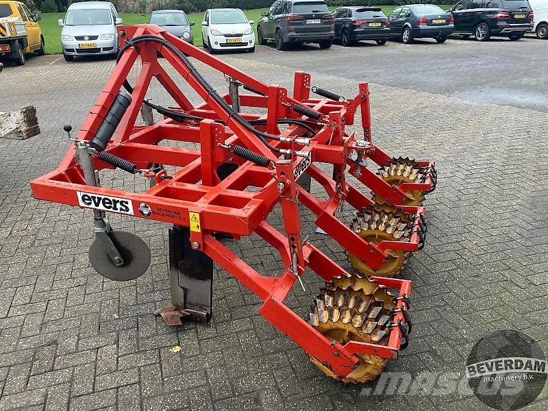Evers Graslandwoeler WBG 3-270 Obračalni plugi