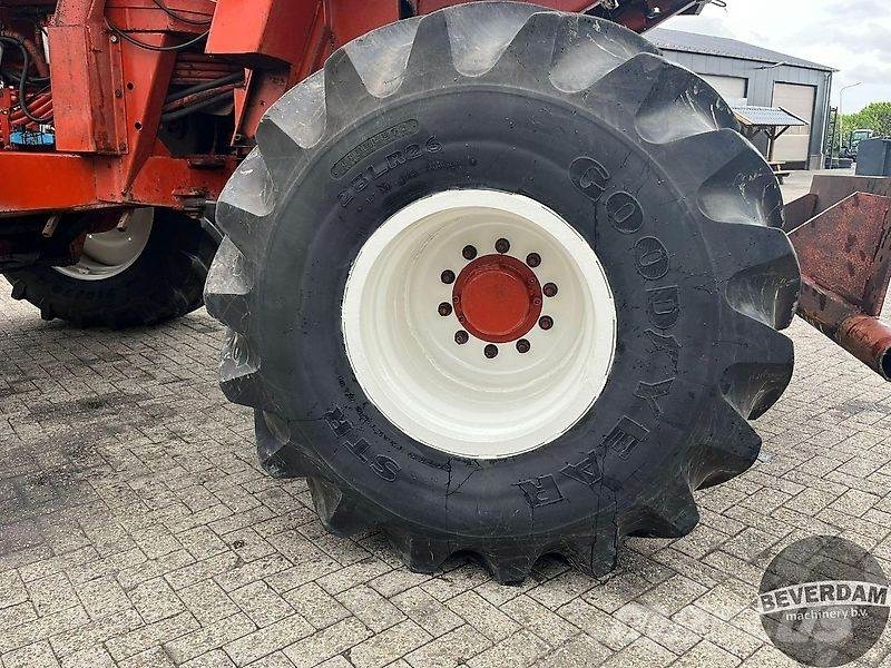 Hesston 7730 Muud põllumajandusmasinad
