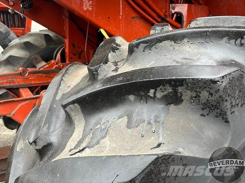 Hesston 7730 Muud põllumajandusmasinad