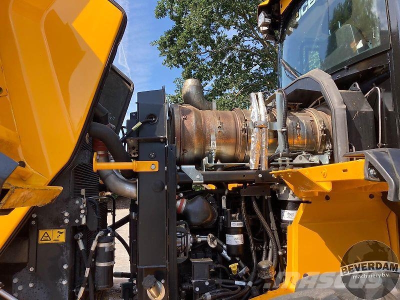 JCB 427 STAGE V AGRI Pyöräkuormaajat