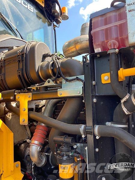 JCB 427 STAGE V AGRI Pyöräkuormaajat