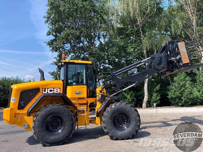 JCB 427 STAGE V AGRI Pyöräkuormaajat