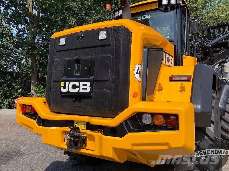 JCB 427 STAGE V AGRI Pyöräkuormaajat