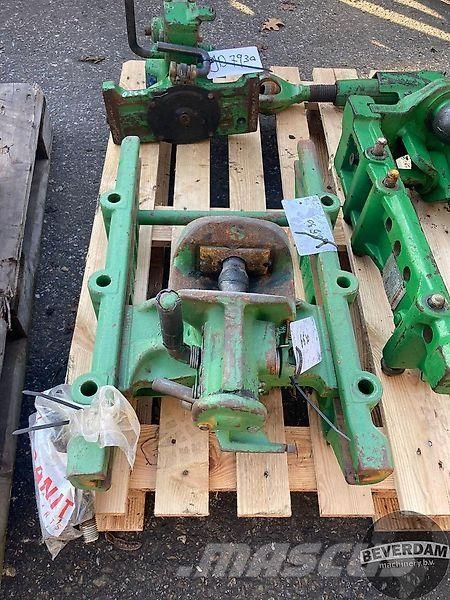 John Deere Trekhaakframe met boventrekhaak Tractors