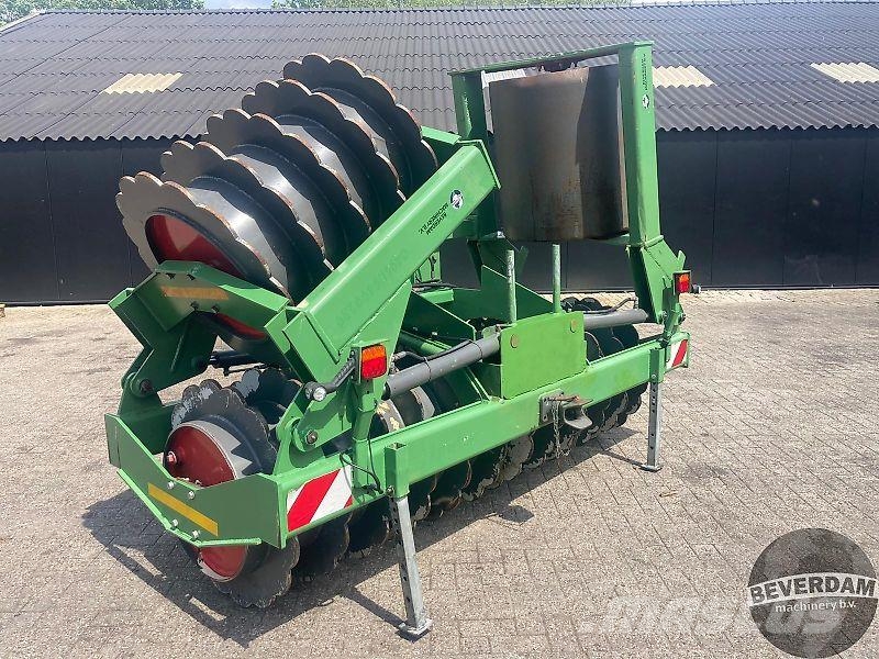 Kuilwals / Silowalze 3m Sonstige Landmaschinen