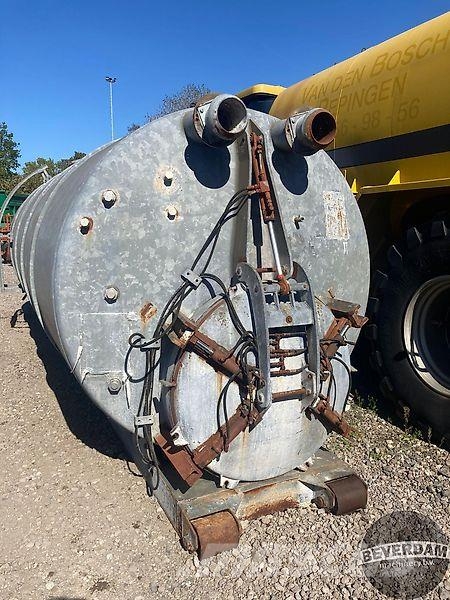 Peecon haakarm tank 22m3 Slamtanker
