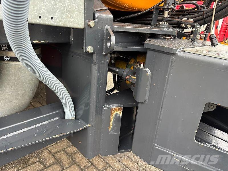 Veenhuis HDG 14000 TOP CONDITION Lägapaagid