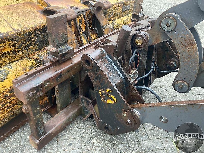 Volvo L60F Фронтальні навантажувачі