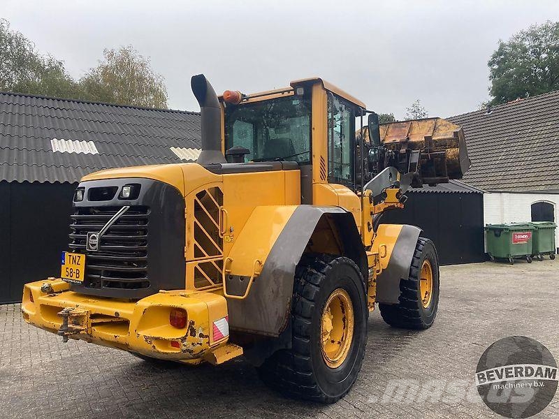 Volvo L60F Фронтальні навантажувачі