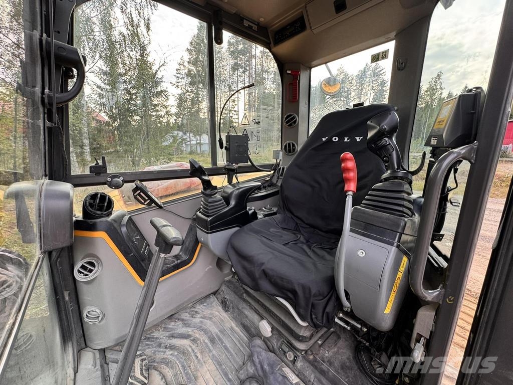 Volvo ECR 88 D Midikoparki 7t - 12t