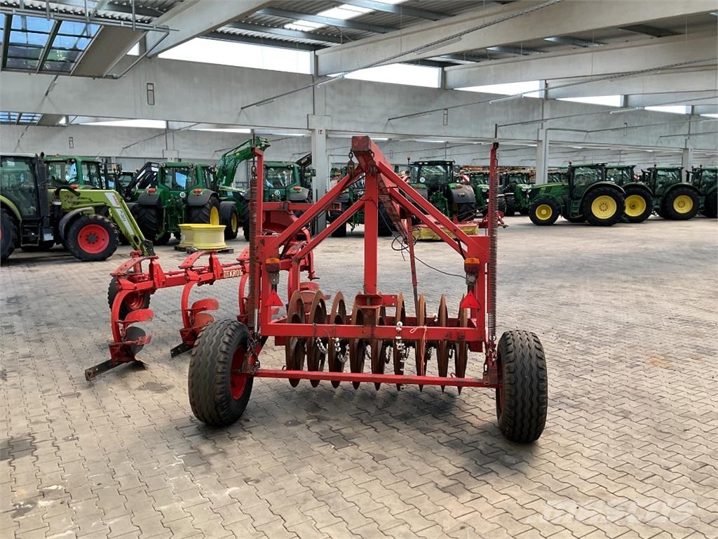 Krone Fidux S/120/4 Beet Chasse neige