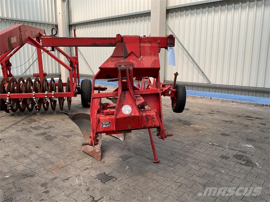 Krone Fidux S/120/4 Beet Chasse neige